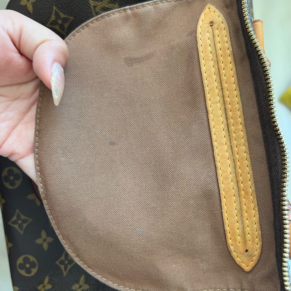 **SOLD**Authentic Louis Vuitton Speedy Bandoulière 35 - Picture 12 of 17